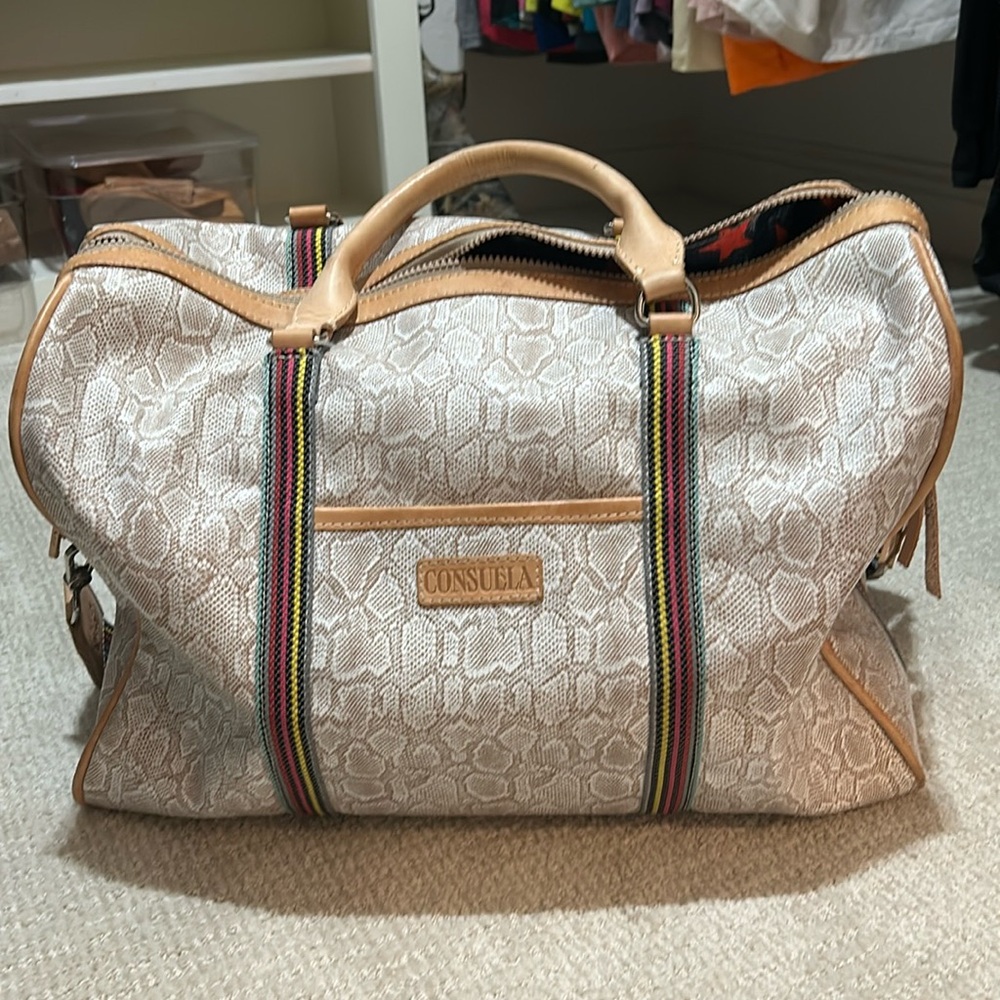 Consuls travel bag.